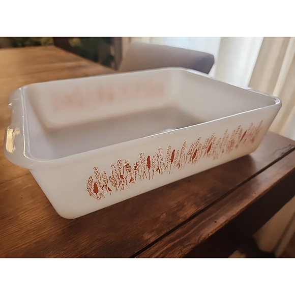 Vintage Proctor Silex Wheat Pattern Slow Cooker Milk Glass Casserole Dish‎ #12 - Picture 1 of 5
